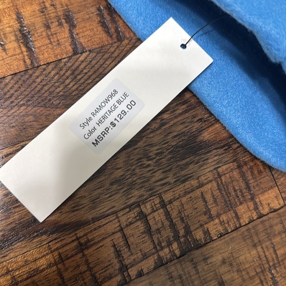 NWT Kenneth Cole Pea Coat in Heritage Blue
Kenneth Cole NY button front XL - Picture 14 of 15